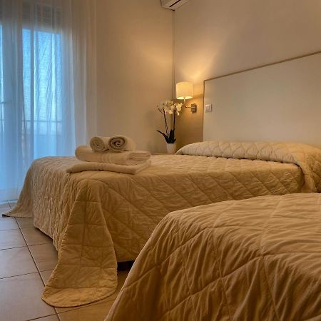 Hotel Palladio B&B Cervia Eksteriør bilde