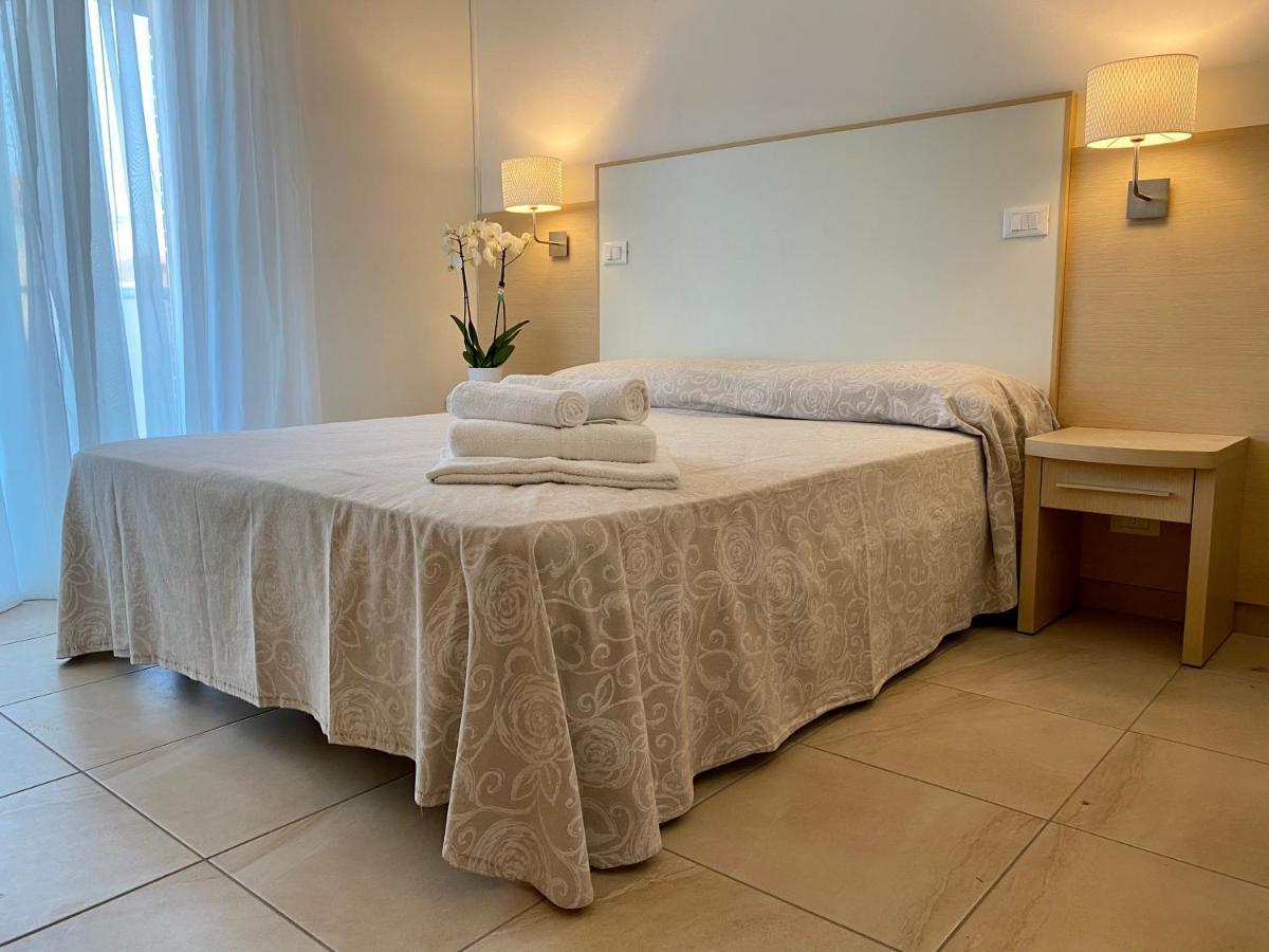 Hotel Palladio B&B Cervia Eksteriør bilde